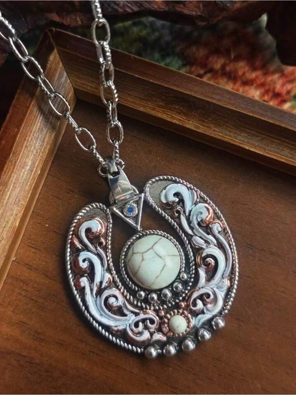 Western Horseshoe Necklace Silver and Rose Gold Accent Pendant Necklace - Picture 3 of 3